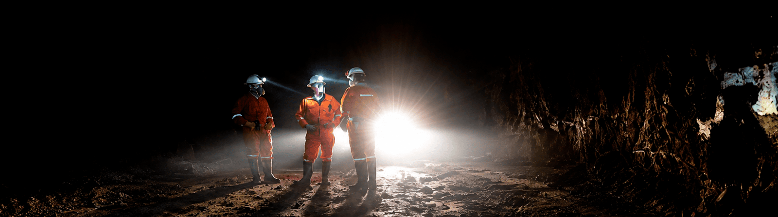 Operación minera — alianza Velasco Robota y Tecsolmin